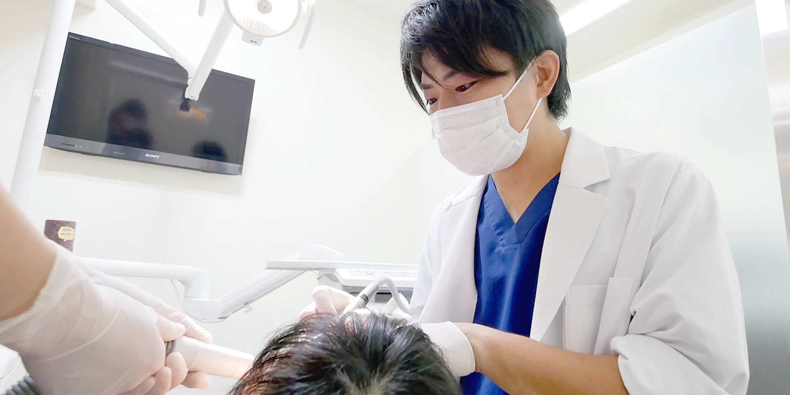 インプラント専門医による安心の治療