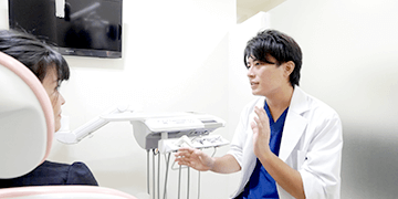 ケアマネージャー資格所有の歯科医師が担当